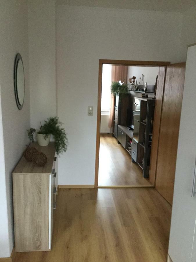Zentrale-Ruhige Ferienwohnung Reichenbach im Vogtland Exterior photo
